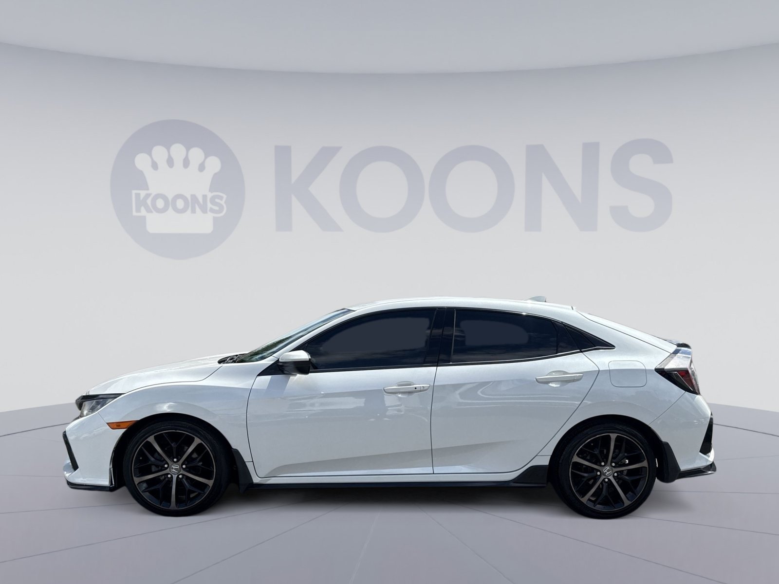 Used 2021 Honda Civic Sport image 2
