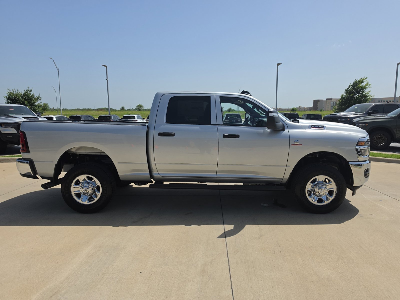 New 2026 RAM 2500 Tradesman AWD/4WD image 7