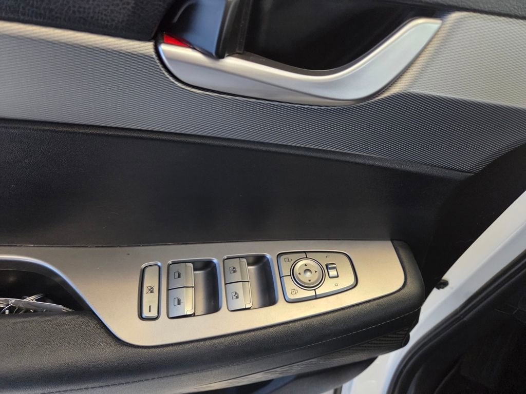 Used 2022 Hyundai Palisade SE image 15