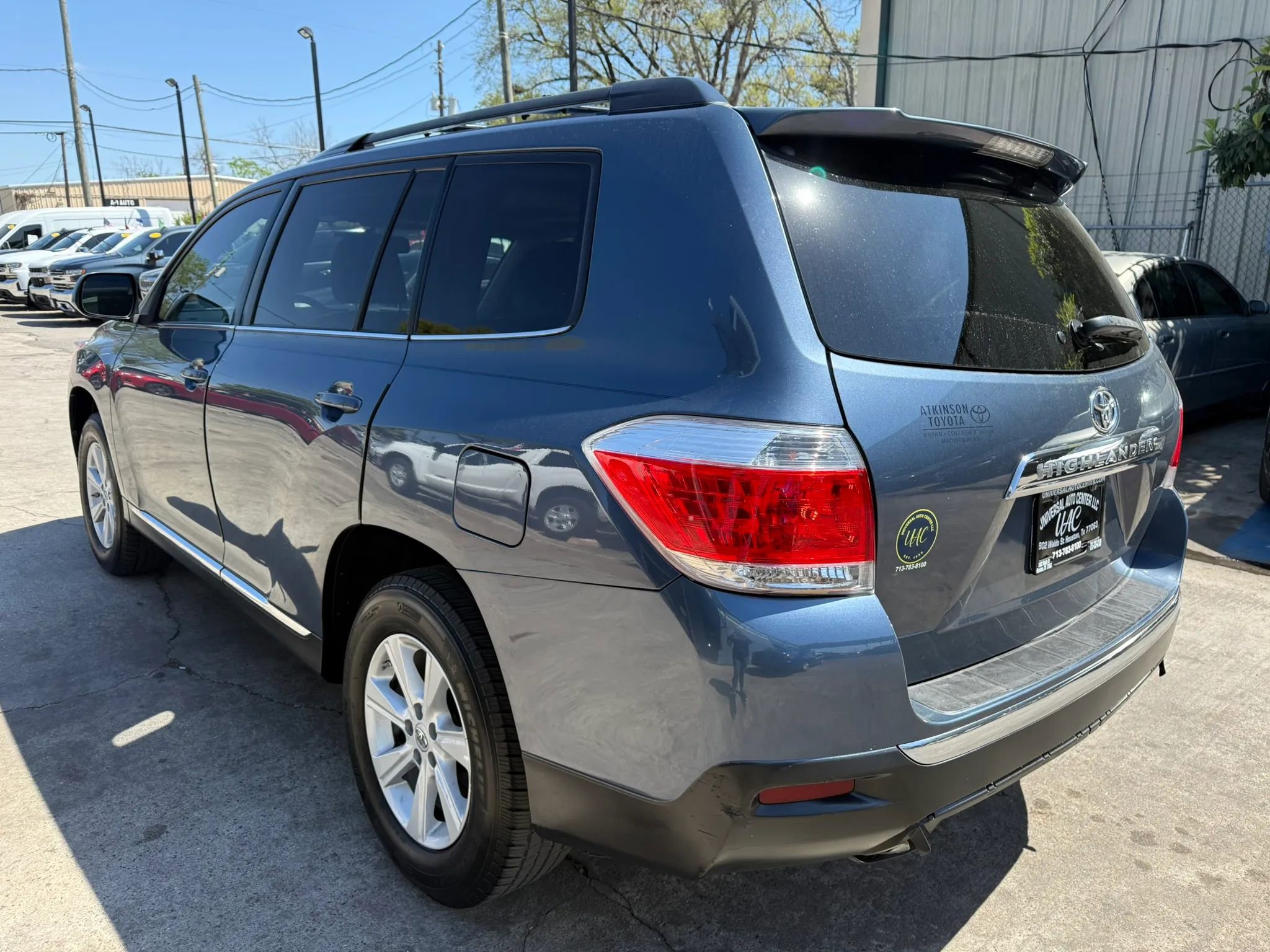 Used 2013 Toyota Highlander SE image 5