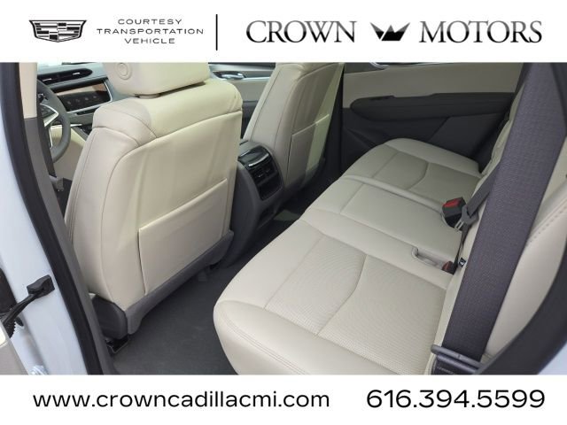Used 2025 Cadillac XT5 Premium Luxury w/ Technology Package image 36