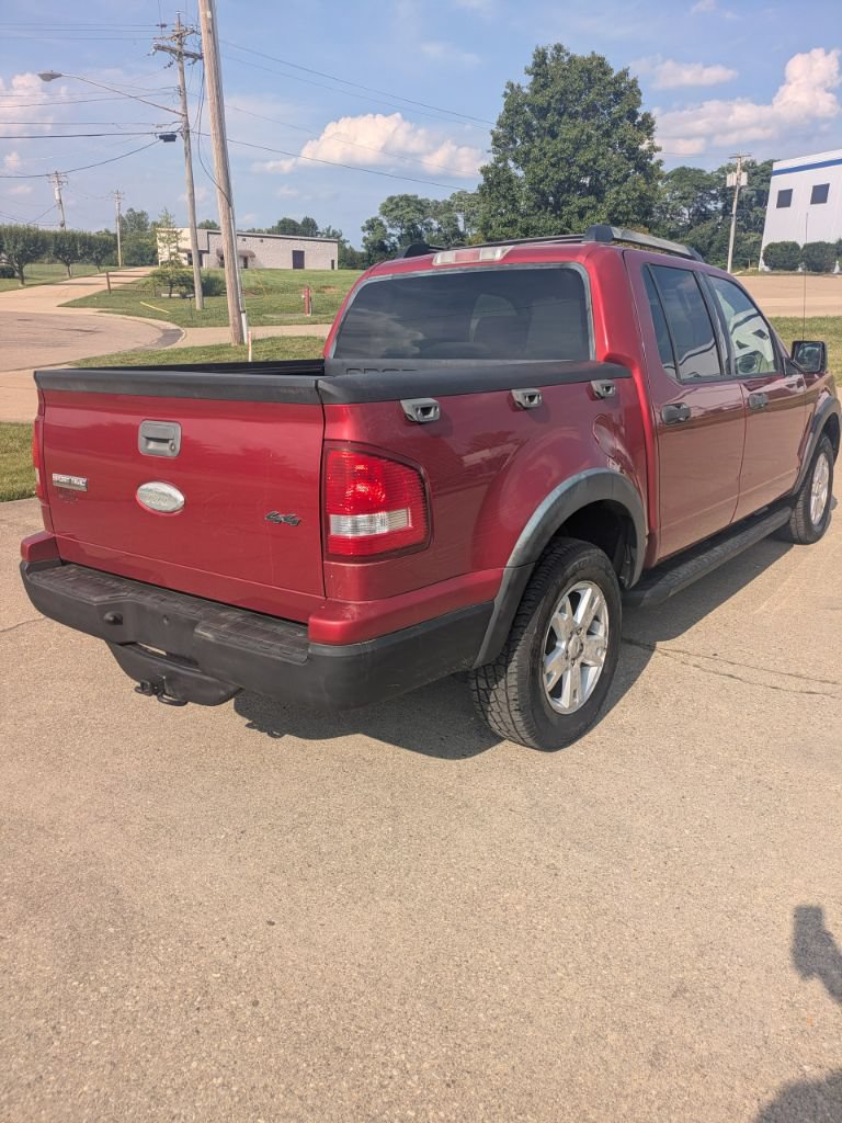 Used 2007 Ford Explorer Sport Trac XLT AWD/4WD image 5