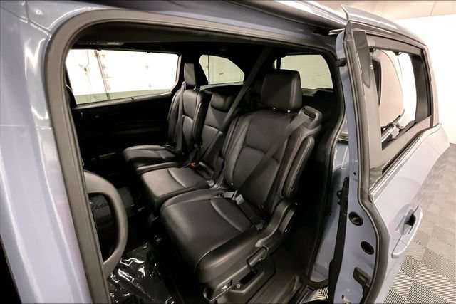 Used 2025 Honda Odyssey Sport-L image 25