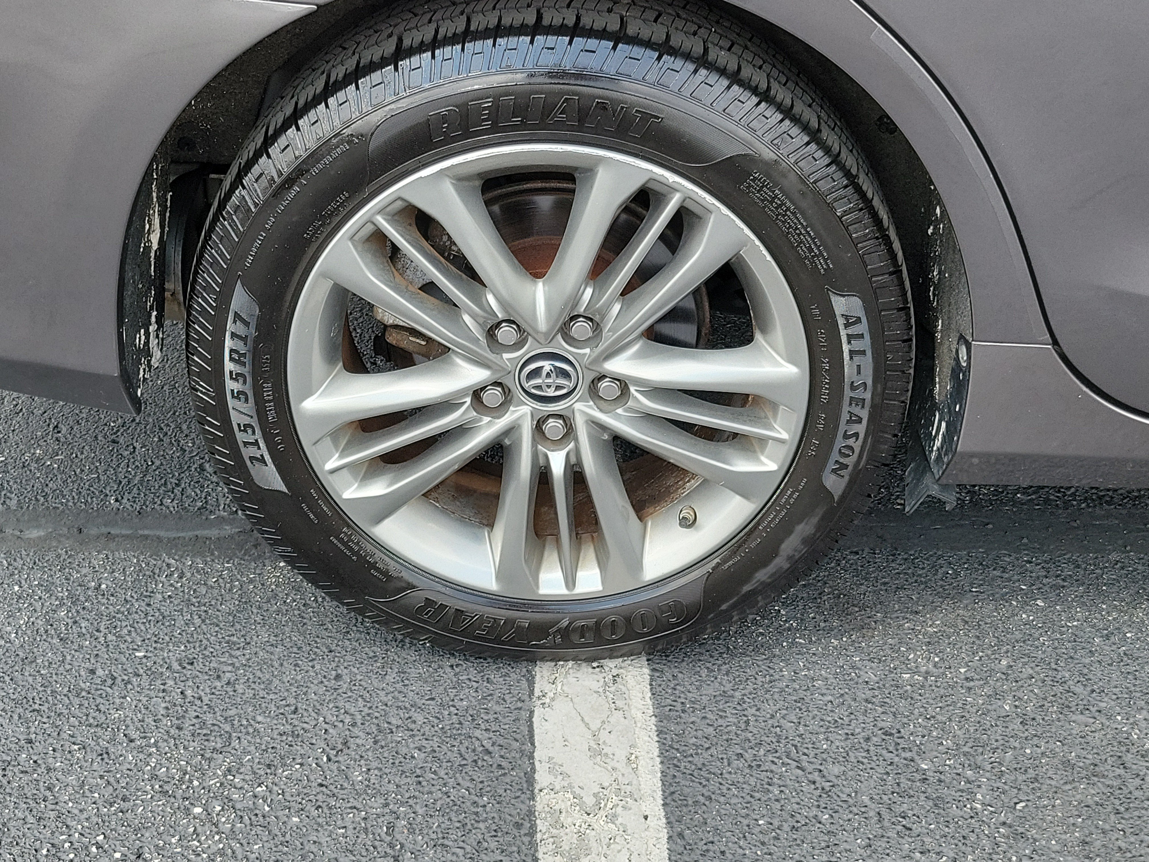 Used 2016 Toyota Camry SE FWD image 6