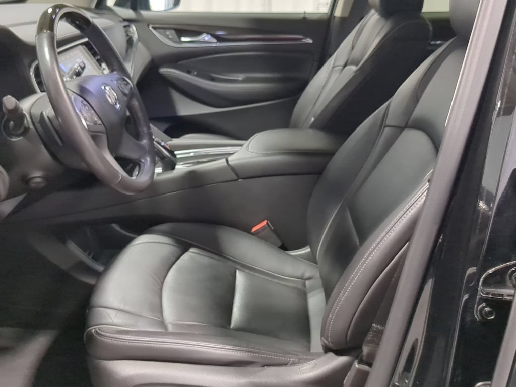 Used 2021 Buick Enclave Avenir w/ Avenir Technology Package AWD/4WD image 20