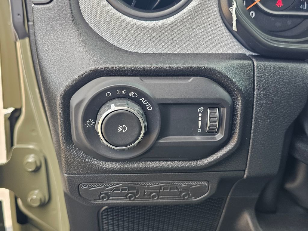 New 2025 Jeep Wrangler Willys image 15