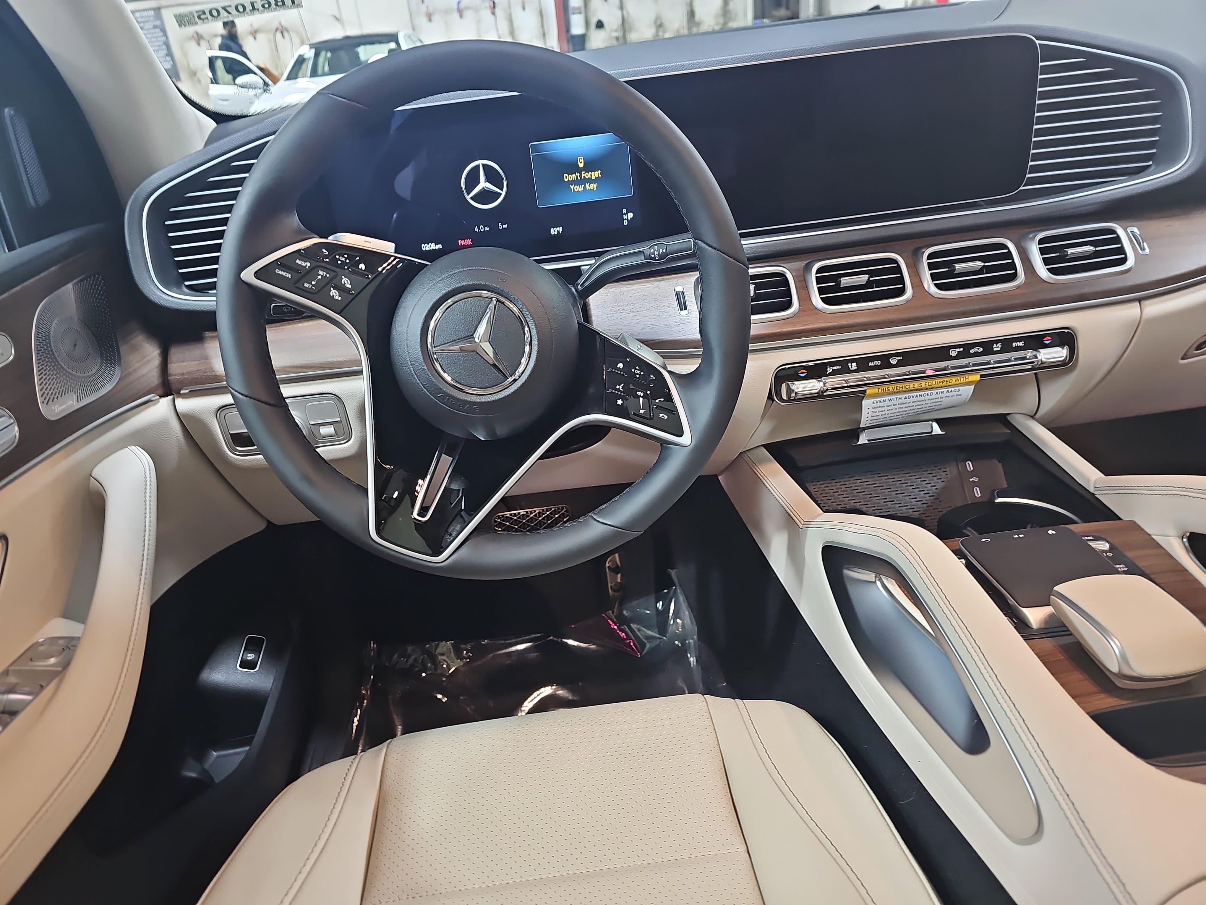 New 2026 Mercedes-Benz GLE 350 4MATIC image 16