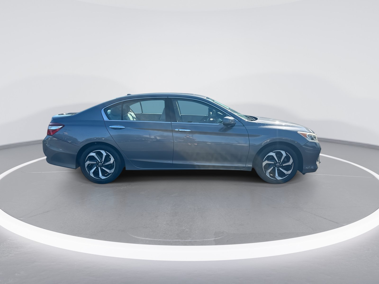 Used 2016 Honda Accord EX-L image 10