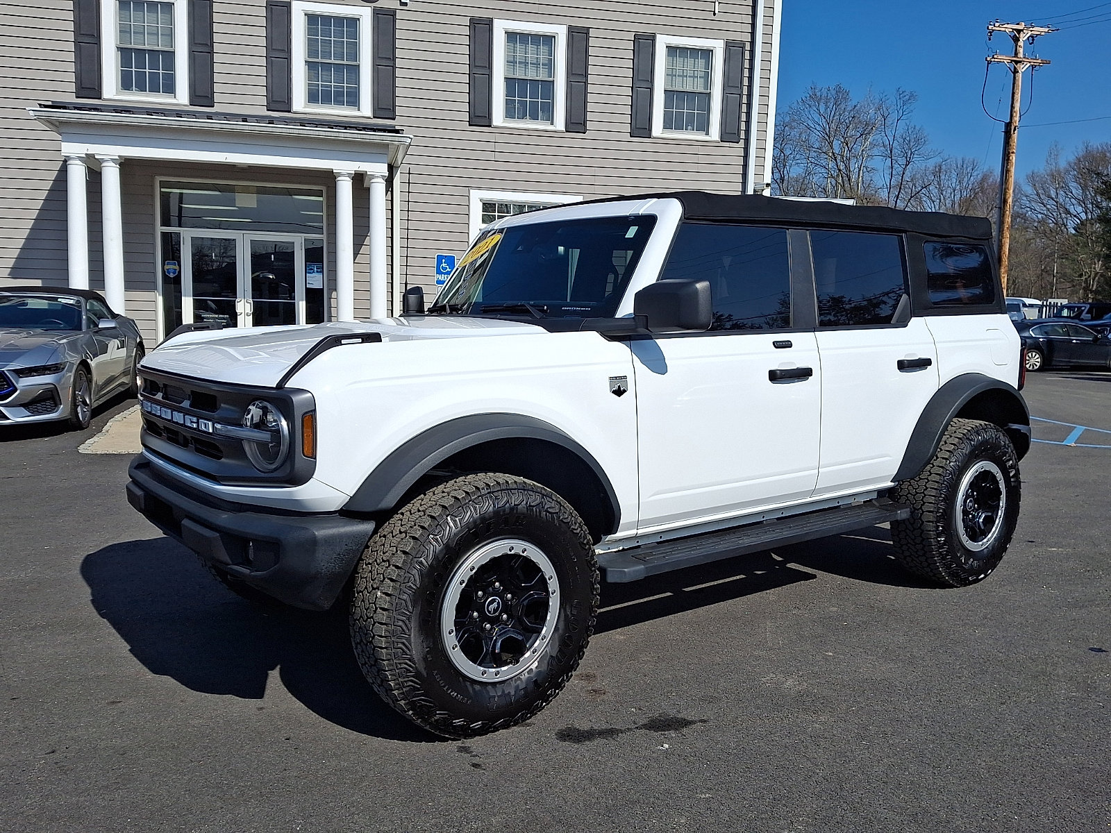 Certified 2021 Ford Bronco Big Bend w/ Sasquatch Package image 1