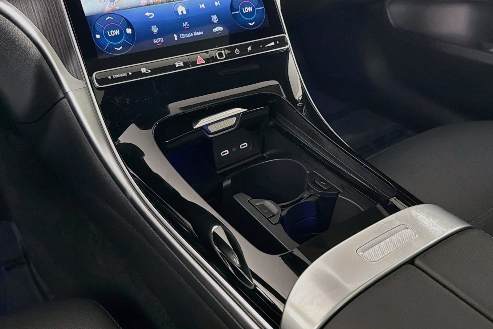 New 2026 Mercedes-Benz C 300 Sedan image 5