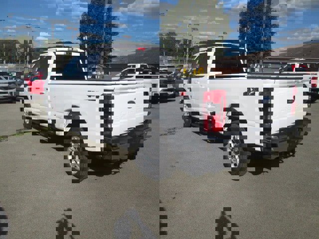 New 2026 Ford F250 4x4 Crew Cab Super Duty image 7