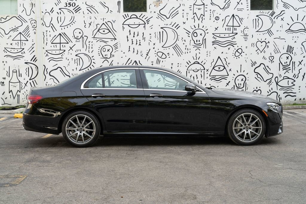 Used 2022 Mercedes-Benz E 350 Sedan image 6