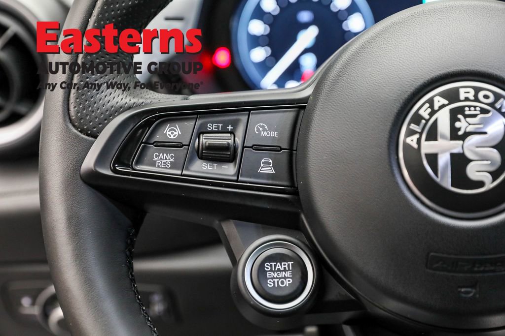 Used 2024 Alfa Romeo Tonale Veloce AWD/4WD image 15