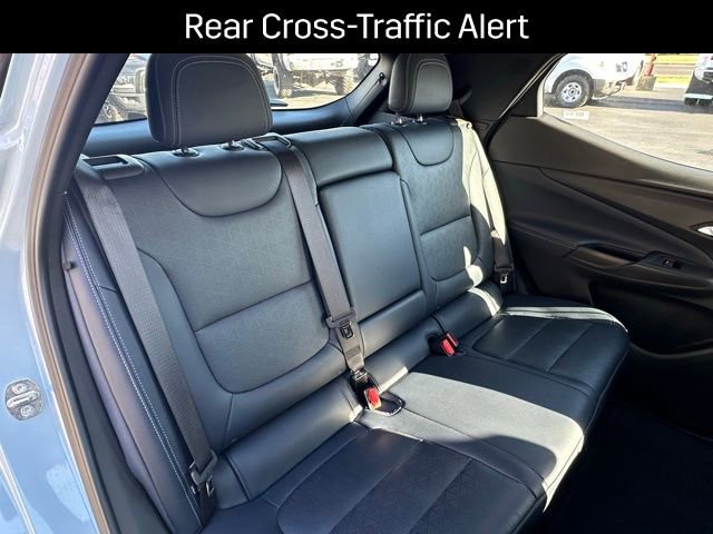 Used 2023 Chevrolet Bolt EUV LT w/ Convenience Package image 24