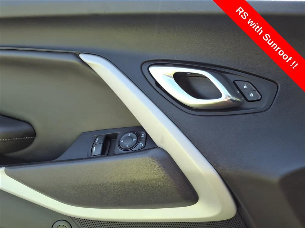 Used 2021 Chevrolet Camaro LT w/ RS Package image 24