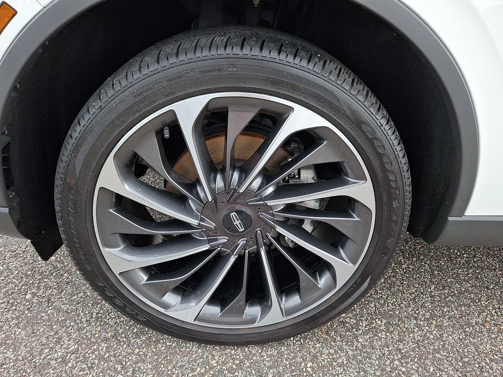 Used 2023 Lincoln Aviator Reserve w/ Equipment Group 201A AWD/4WD image 28