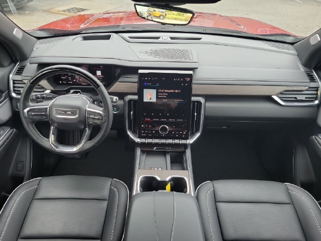 Used 2024 GMC Acadia Denali w/ Super Cruise Package AWD/4WD image 8
