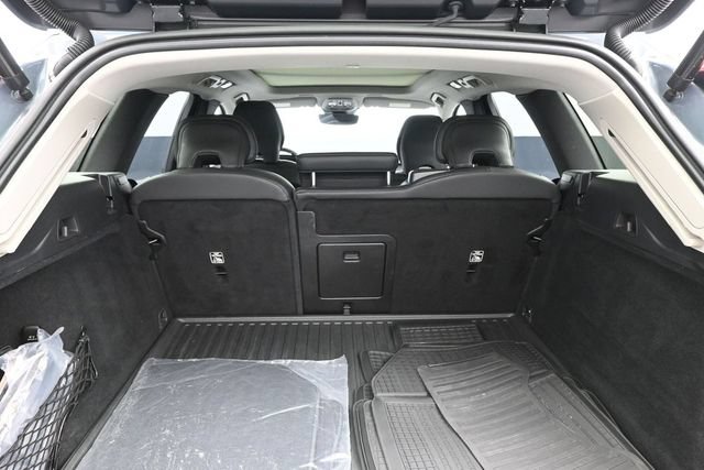 Used 2023 Volvo XC60 B5 Ultimate w/ Climate Package FWD image 31