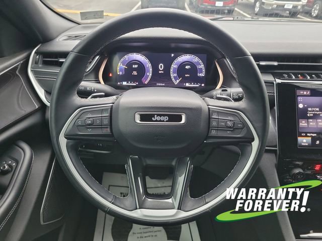 Used 2022 Jeep Grand Cherokee L Laredo image 9