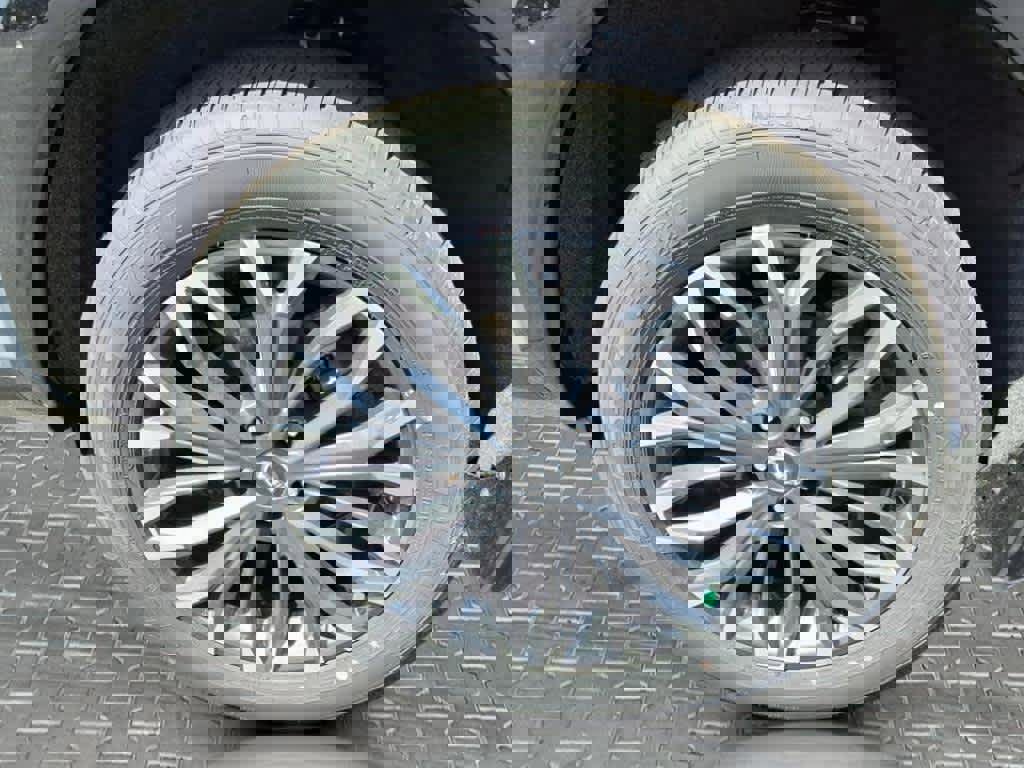 New 2025 Nissan Rogue Platinum w/ Tech Package image 36