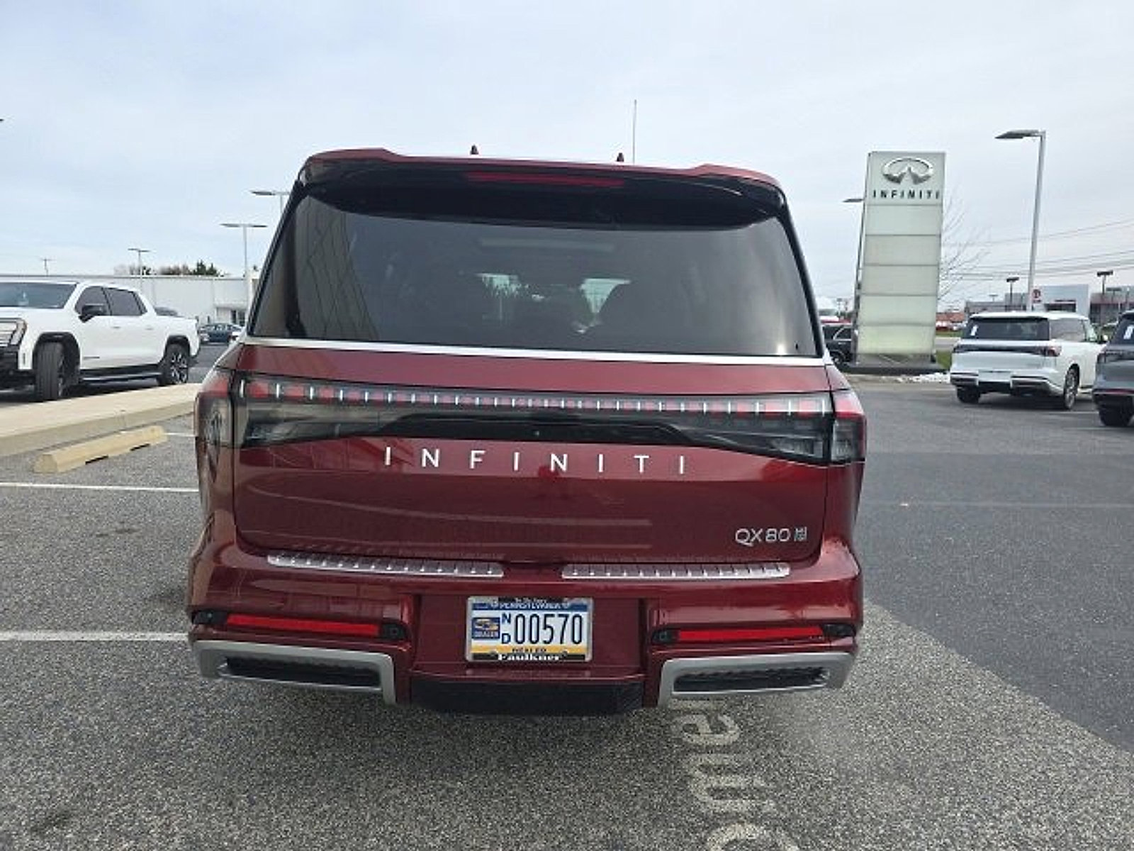 Certified 2025 INFINITI QX80 Sensory w/ Exterior Package image 6