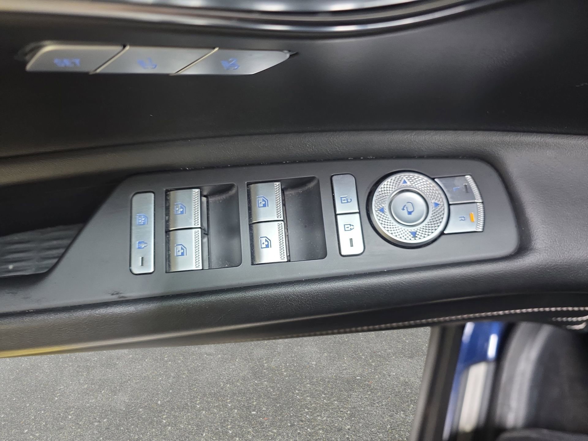 Used 2024 Genesis GV80 2.5T AWD/4WD image 27