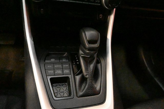 Certified 2024 Toyota RAV4 XLE image 9