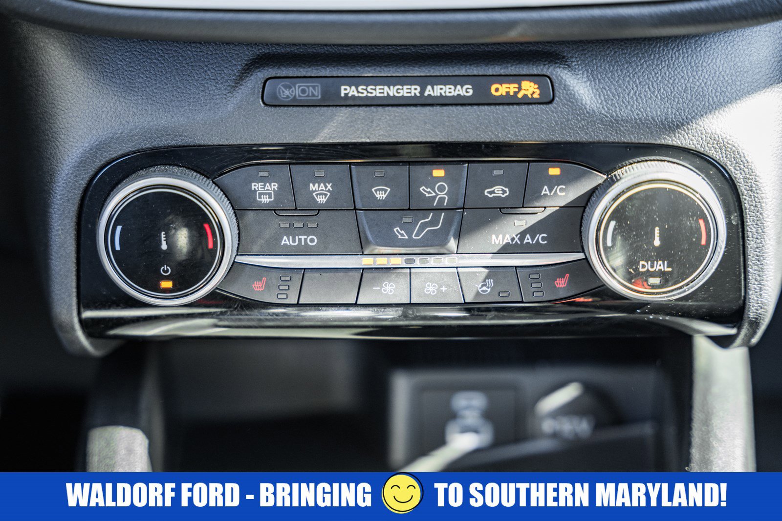 Used 2022 Ford Escape SEL image 28