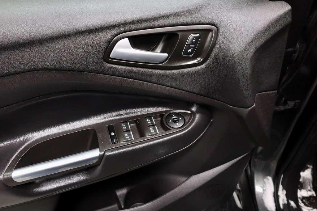 Certified 2019 Ford Escape SEL image 22