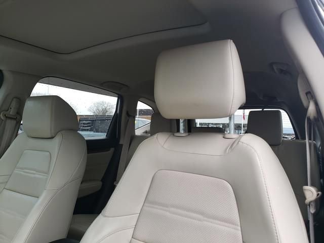 Used 2019 Honda CR-V Touring image 24
