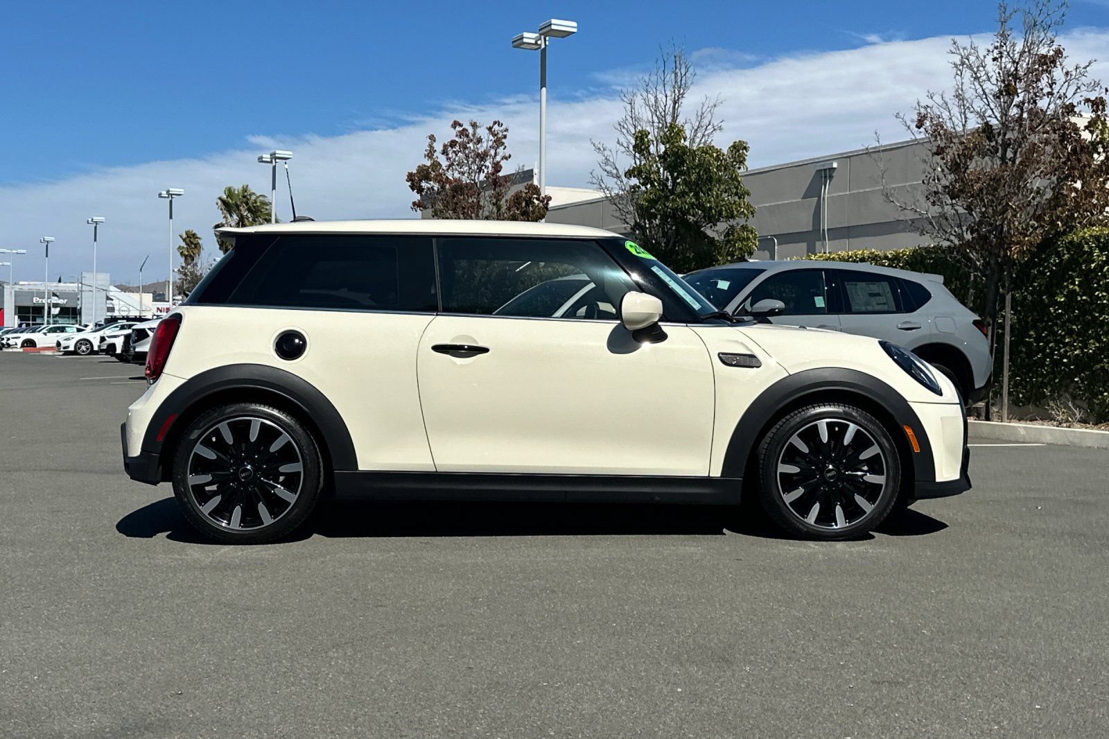 Used 2023 MINI Cooper S FWD image 3