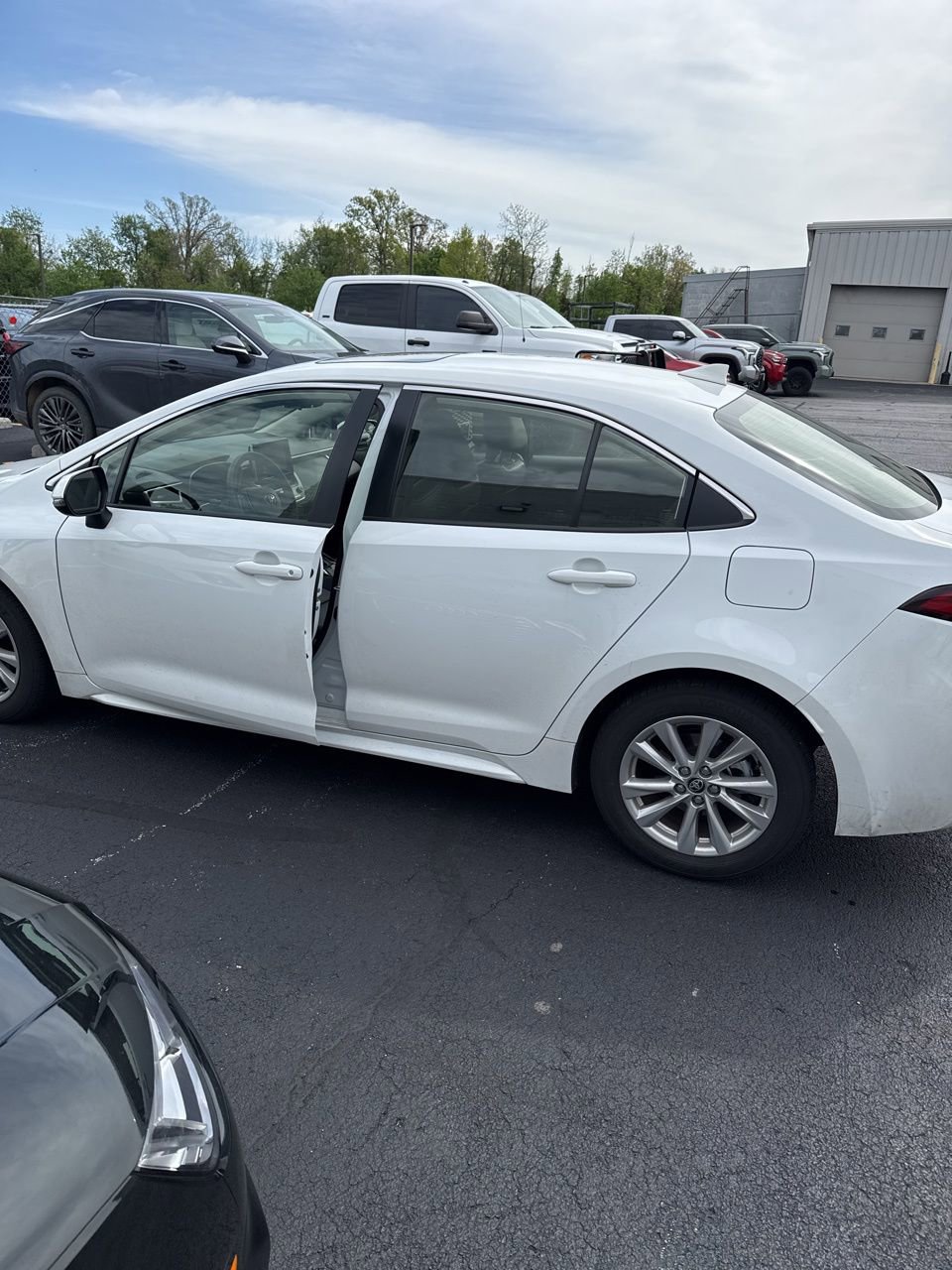 Used 2024 Toyota Corolla XLE image 10