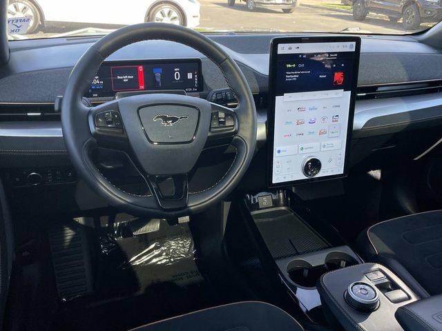 Used 2023 Ford Mustang Mach-E GT image 7