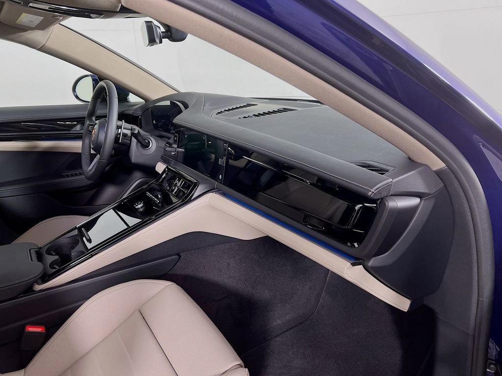 New 2026 Porsche Panamera 4 image 31
