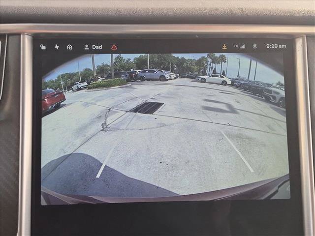 Used 2016 Tesla Model S 70 RWD image 14