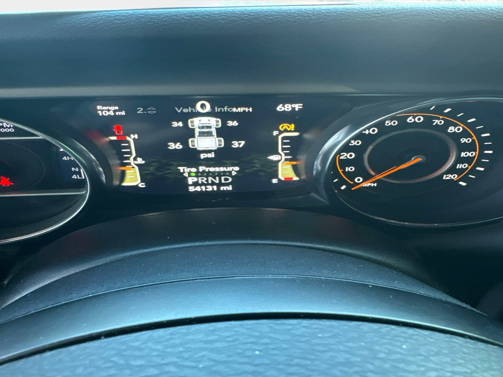 Used 2020 Jeep Gladiator Sport w/ Quick Order Package 24S image 11