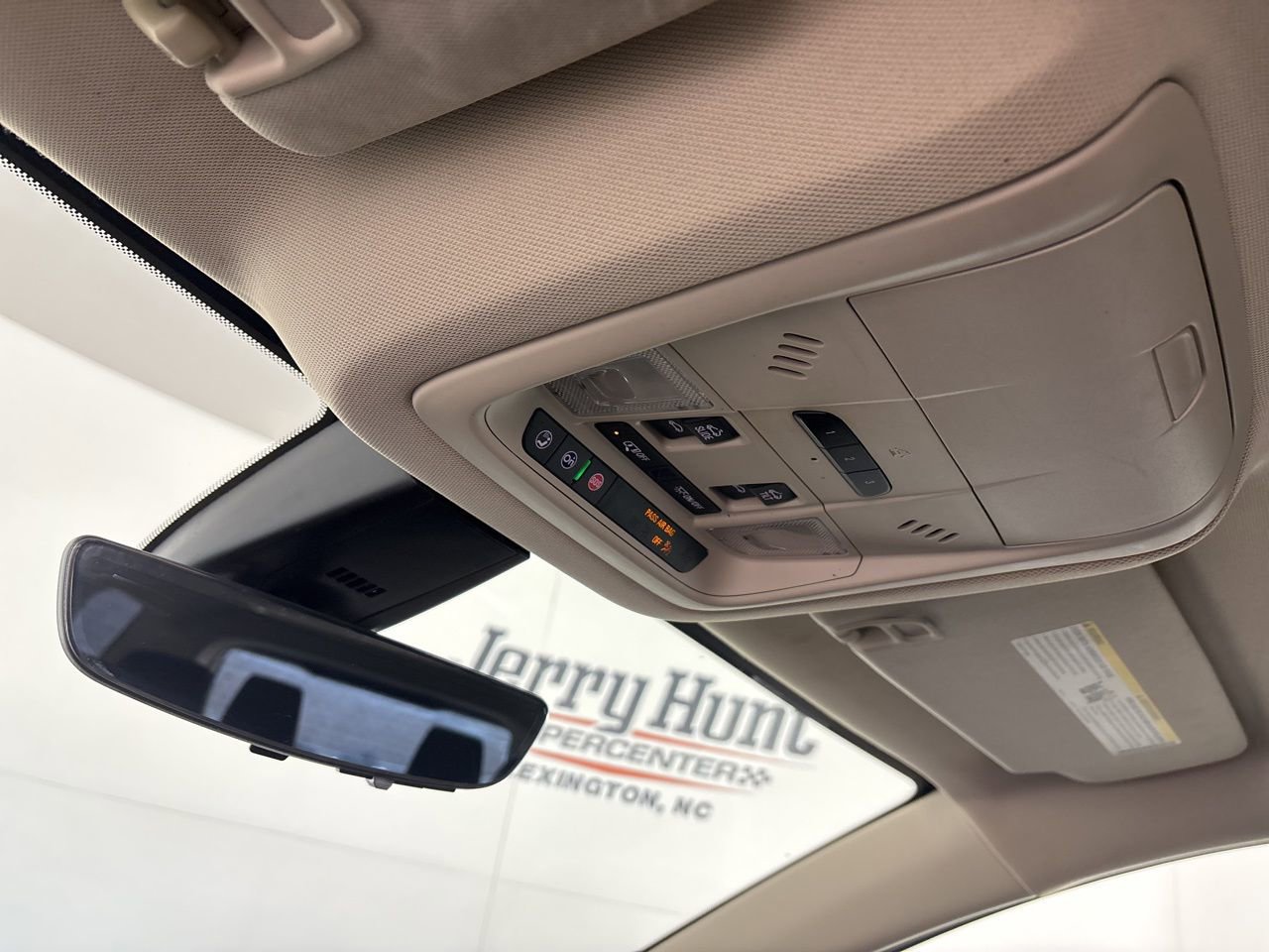 Used 2022 GMC Acadia Denali w/ Denali Ultimate Package image 21