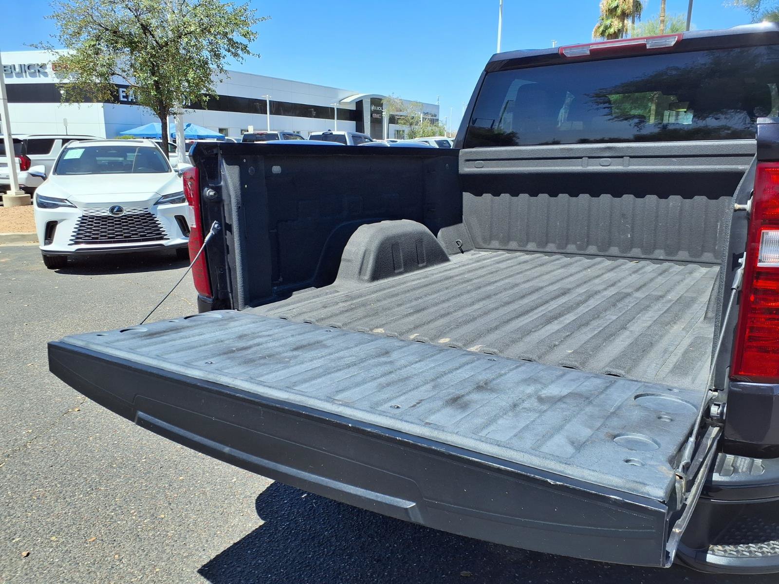 Used 2022 Chevrolet Silverado 1500 Custom Trail Boss AWD/4WD image 7