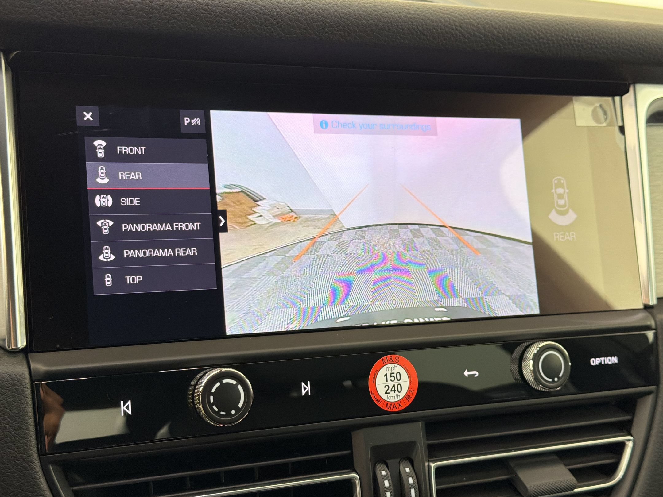 Certified 2026 Porsche Macan AWD/4WD image 30