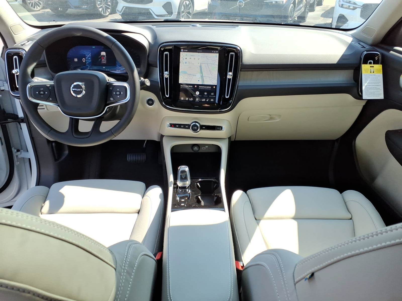 New 2026 Volvo XC40 B5 Plus w/ Protection Package Premier AWD/4WD image 9