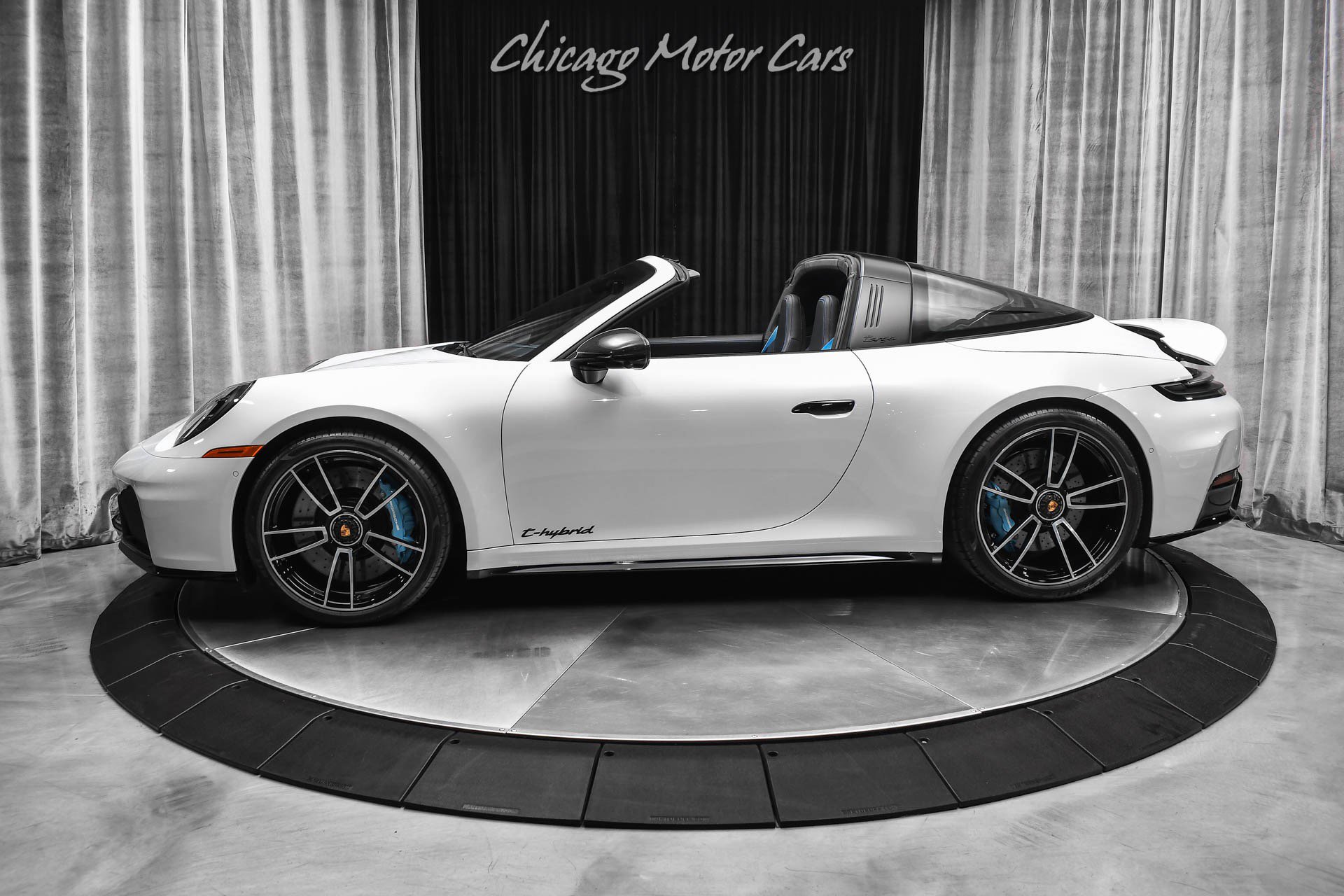 Used 2025 Porsche 911 Targa 4 GTS image 1