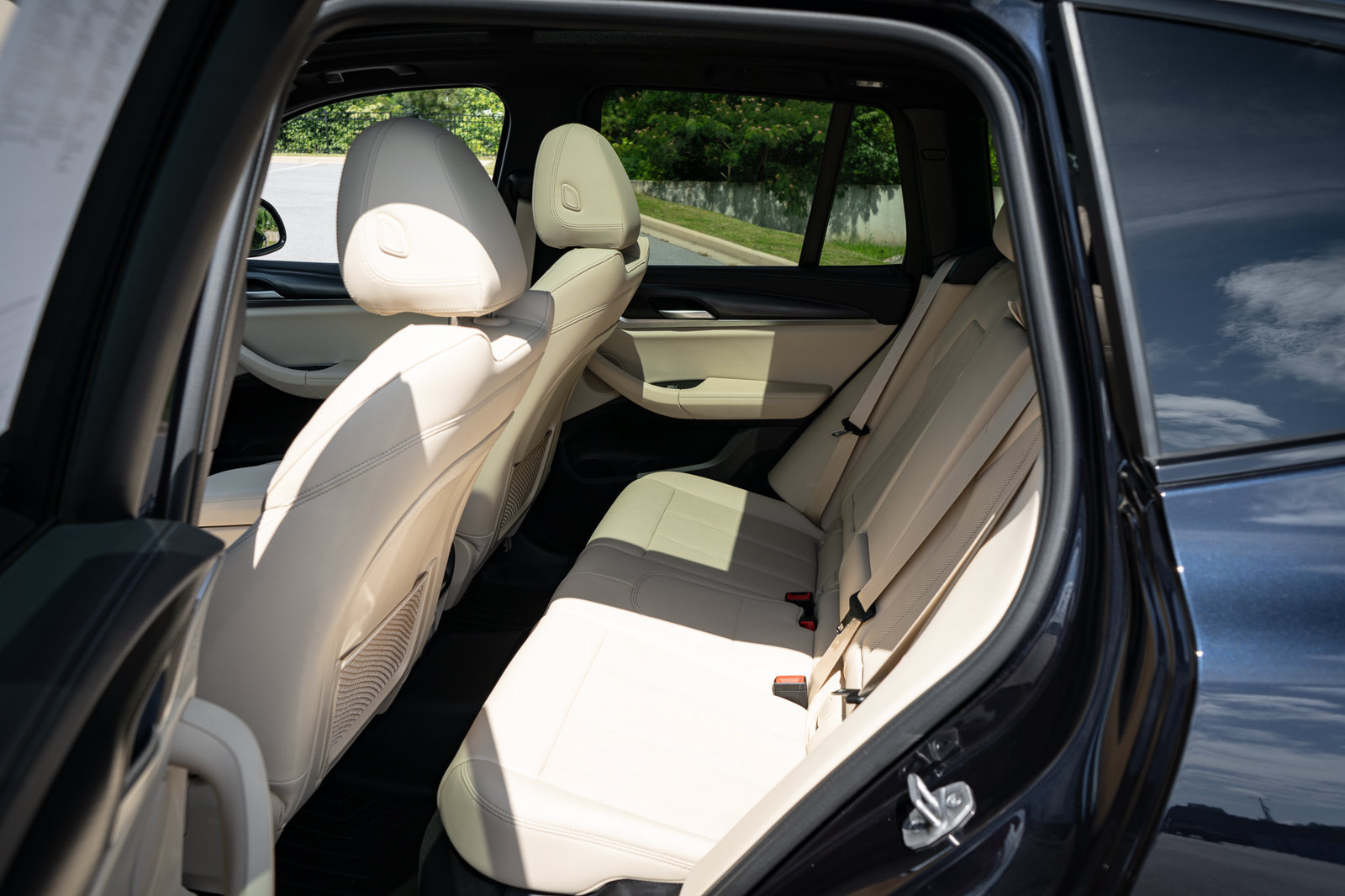 Used 2022 BMW X3 xDrive30i w/ M Sport Package 2 AWD/4WD image 19