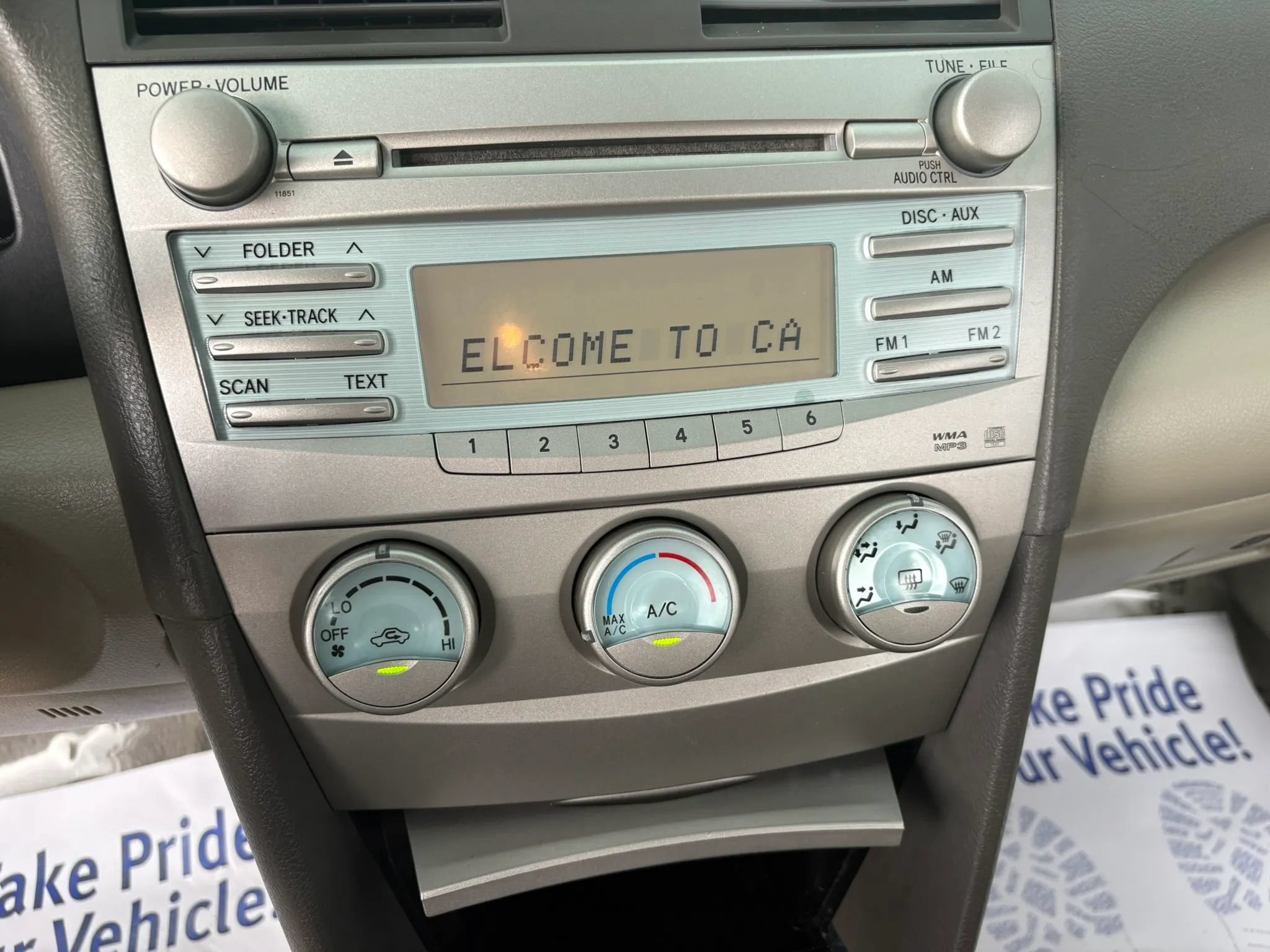 Used 2009 Toyota Camry LE FWD image 15