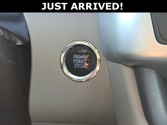 Used 2016 Toyota Highlander Limited image 20