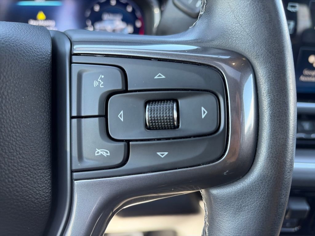Used 2025 Chevrolet Silverado 3500 High Country w/ High Country Premium Package AWD/4WD image 13