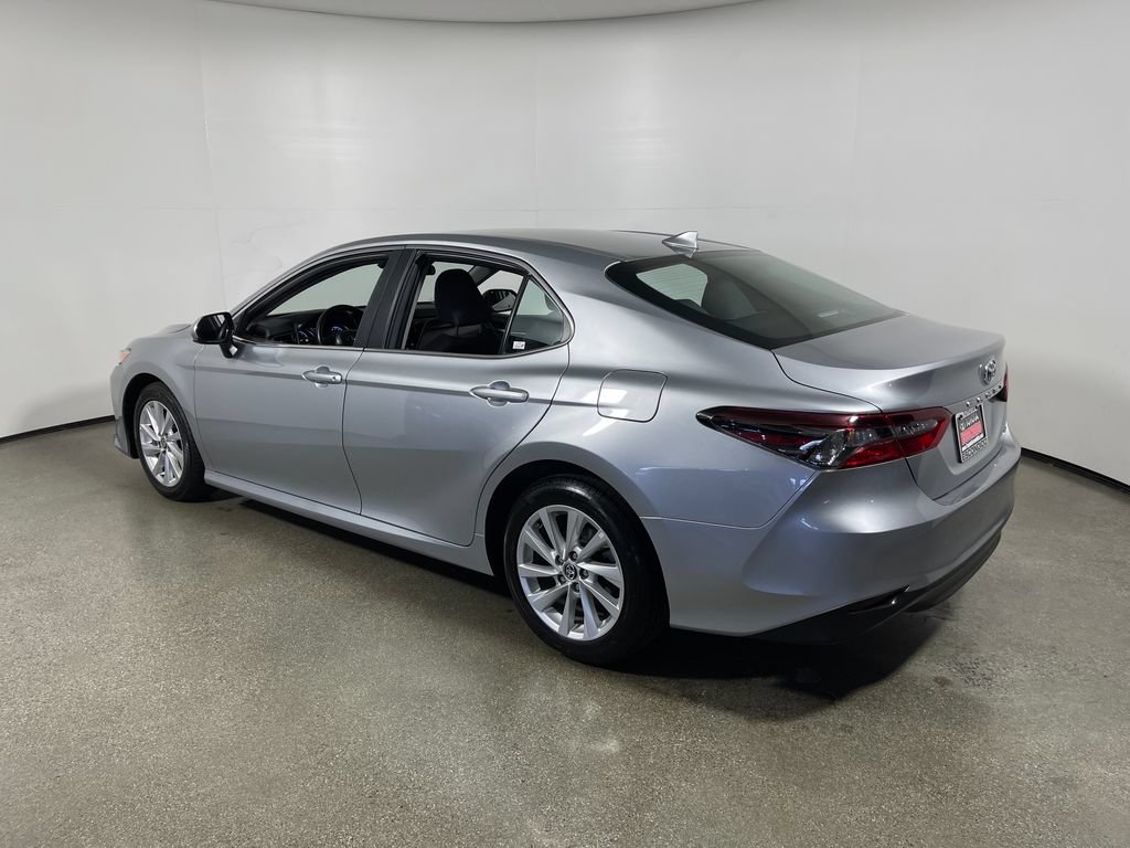 Used 2024 Toyota Camry LE FWD image 5