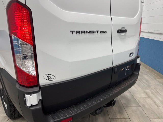 New 2026 Ford Transit 250 Low Roof RWD image 28