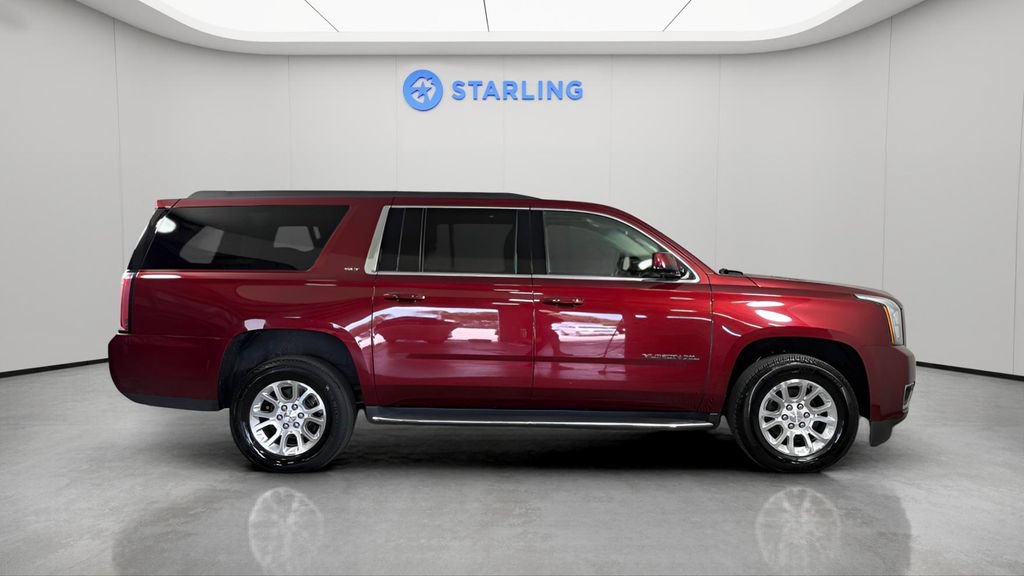 Used 2019 GMC Yukon XL SLT w/ Open Road Package AWD/4WD image 11