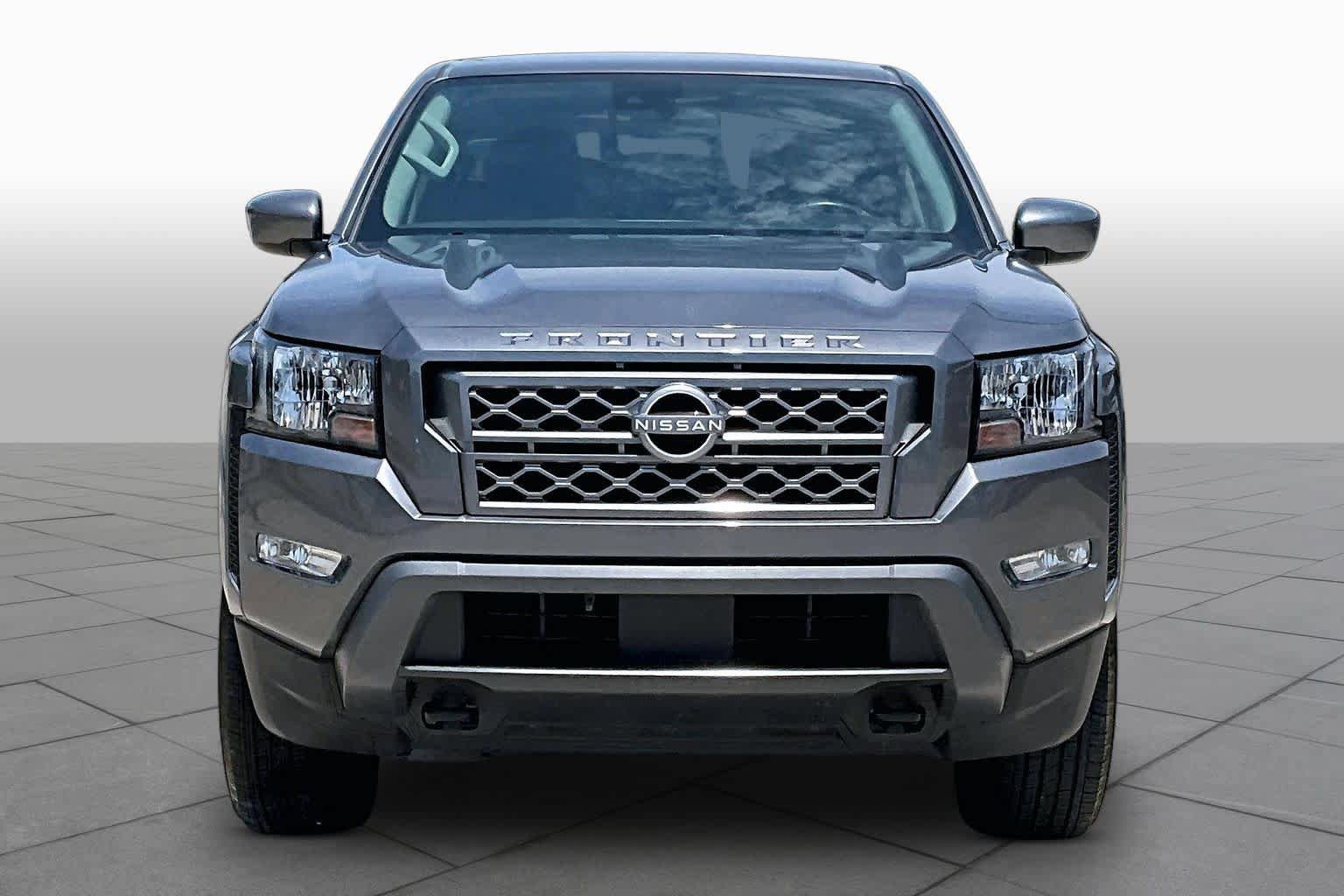 Used 2024 Nissan Frontier SV w/ SV Convenience Package AWD/4WD image 4