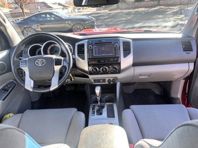 Used 2013 Toyota Tacoma PreRunner image 17